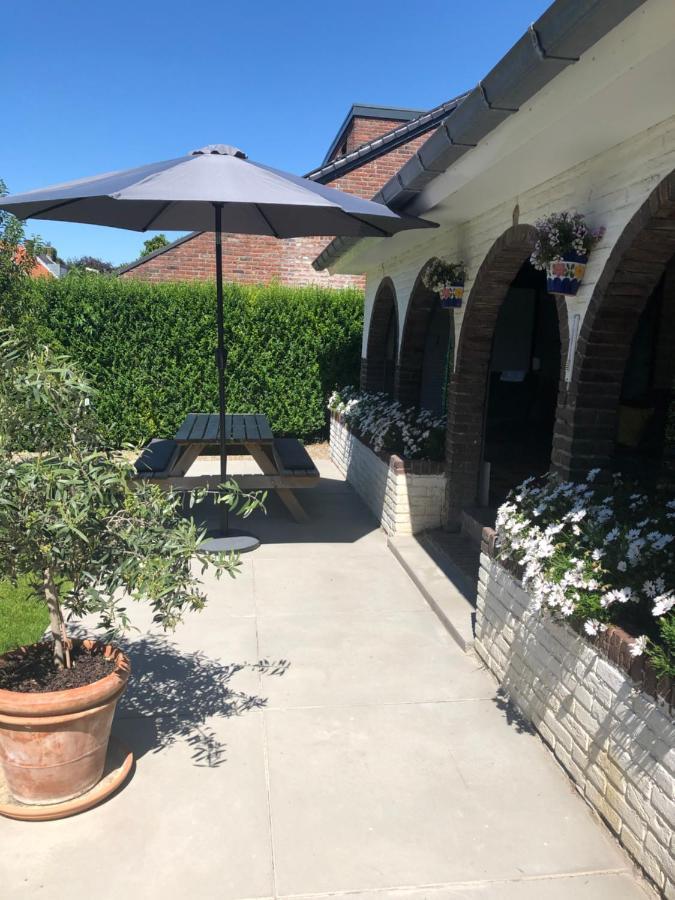 Maashuys Villa Lanaken Bagian luar foto